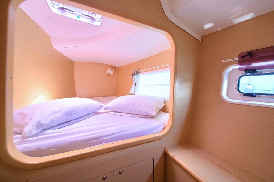 Lagoon 380 Xenia