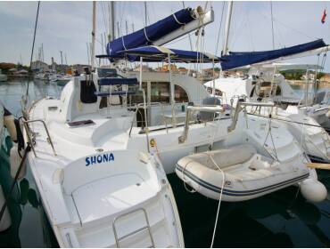 Lagoon 380 • Shona