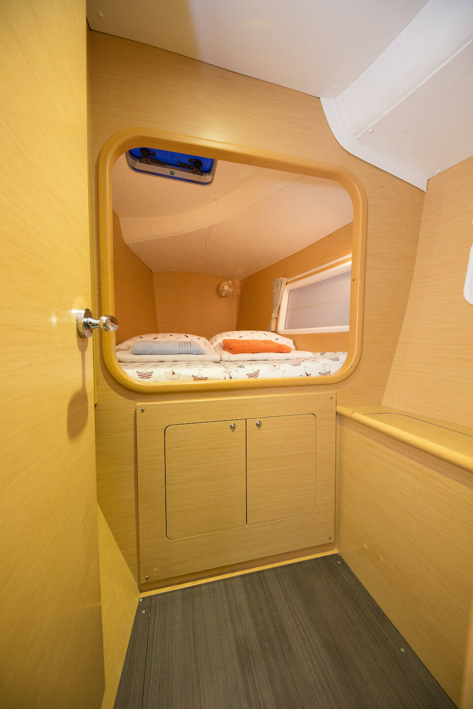 Lagoon 380 Suncity 1