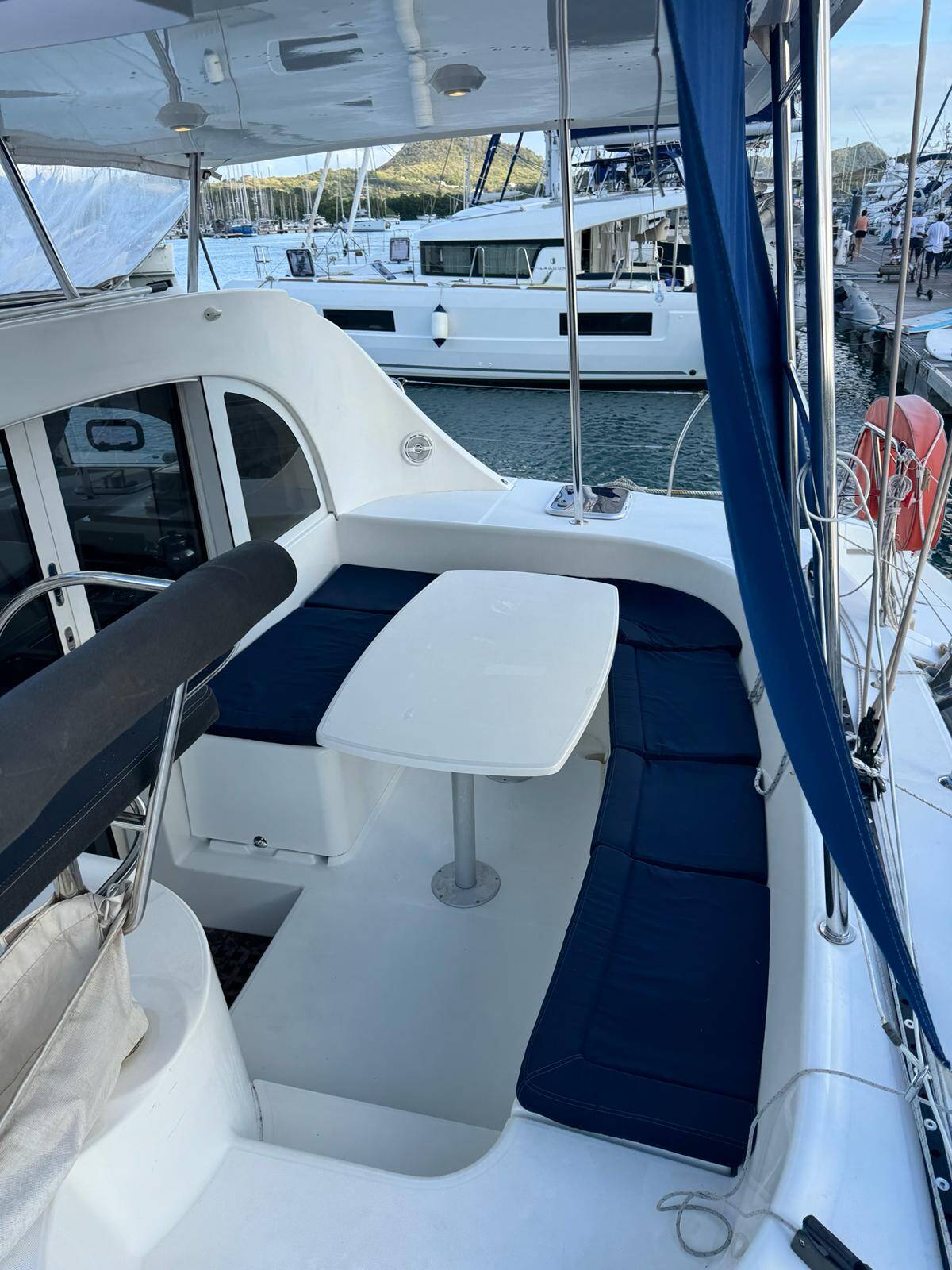 Lagoon 380 Oscar II