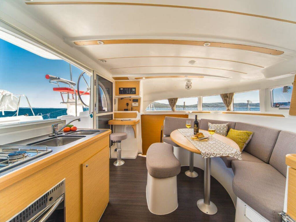 Lagoon 380 Bilbilis