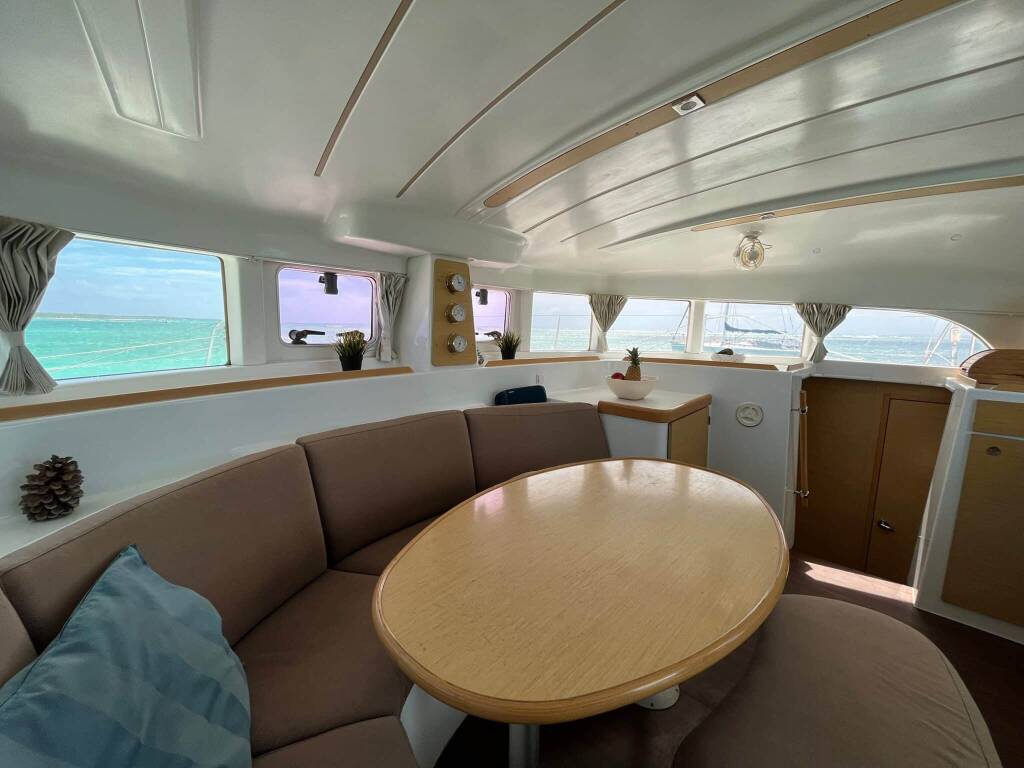 Lagoon 380 Bilbilis