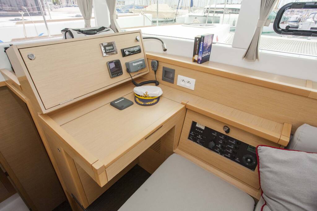 Lagoon 39 U2