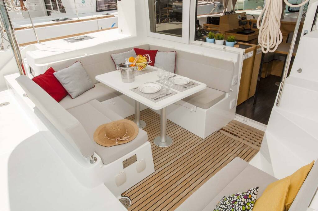 Lagoon 39 U2