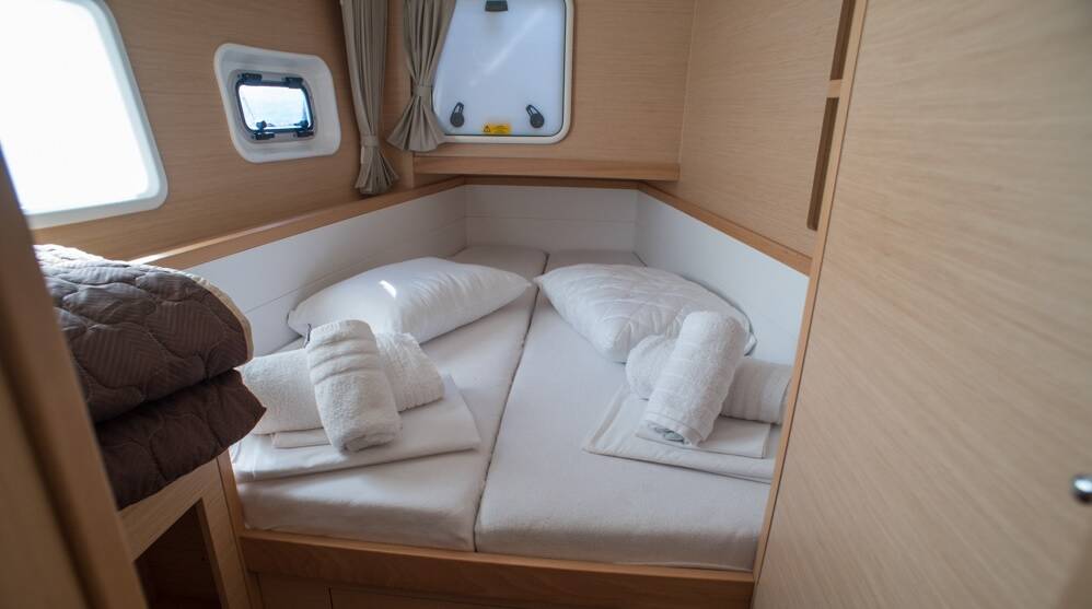 Lagoon 39 EXPLORER