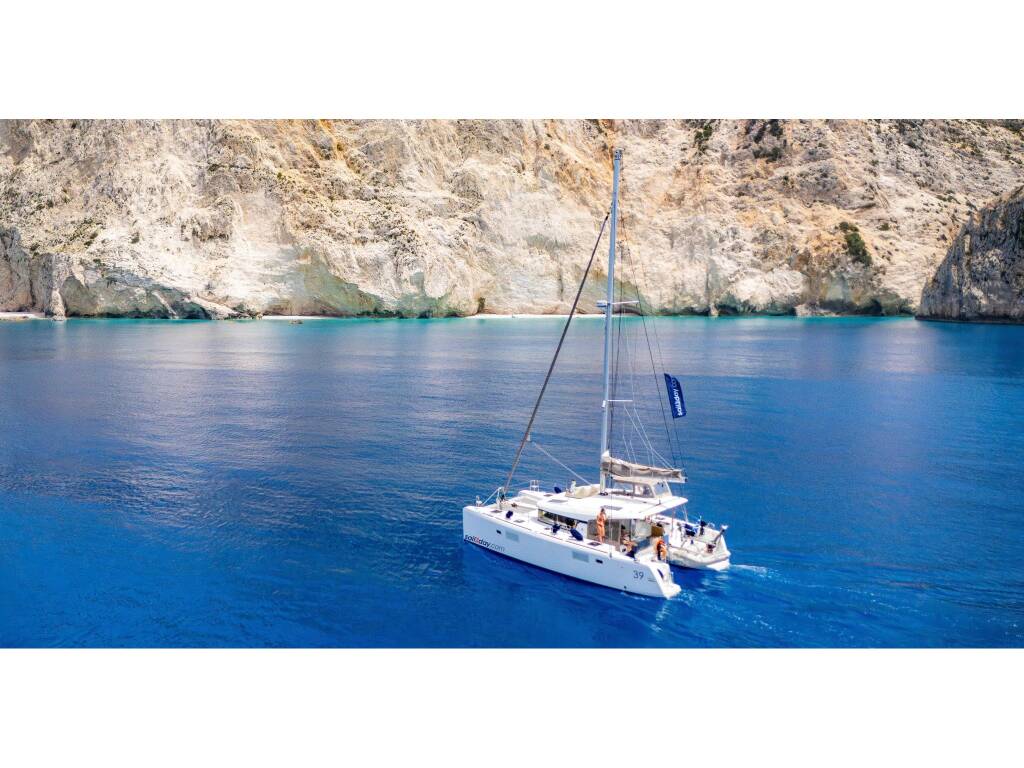 Lagoon 39 • KALLISTI