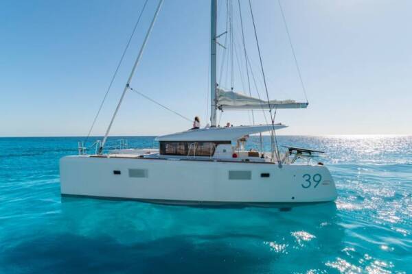 Lagoon 39 • Joy One