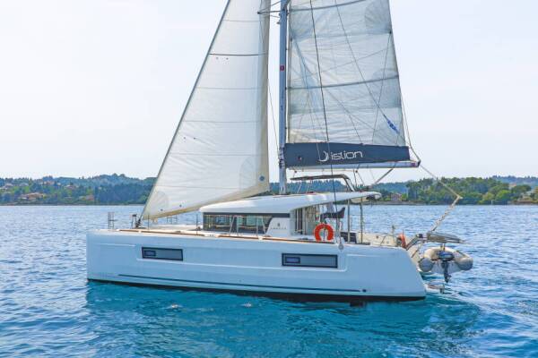 Lagoon 40 • Thalasea