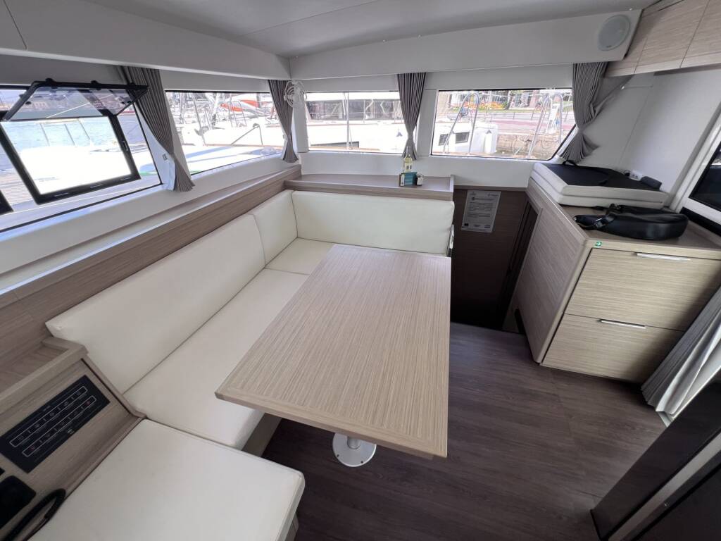 Lagoon 40 Niso