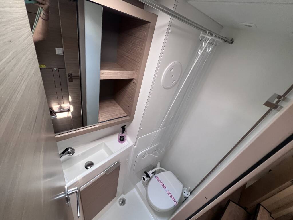Lagoon 40 Niso