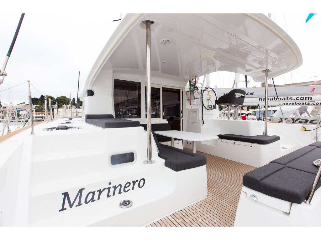 Lagoon 40 • MARINERO