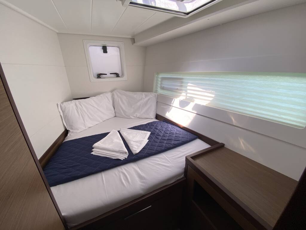 Lagoon 40 Aquila (WM, Inverter)