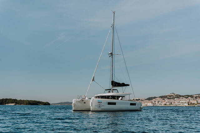 Lagoon 40 MEEA