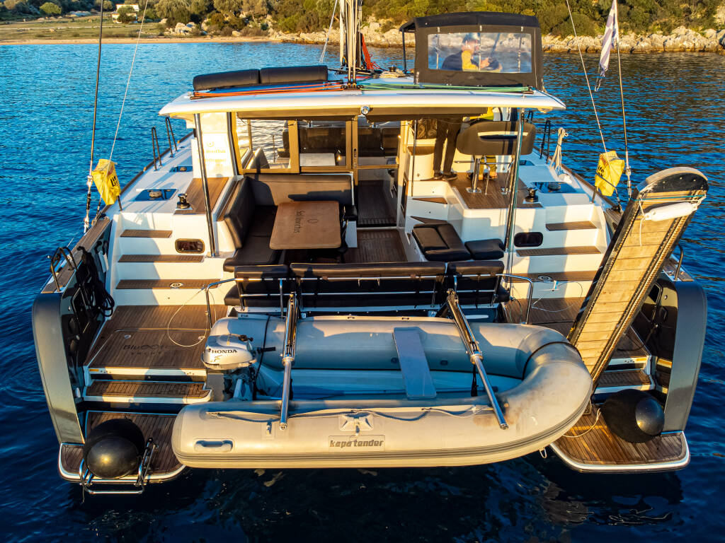 Lagoon 40 Sol Invictus VIP-equipped