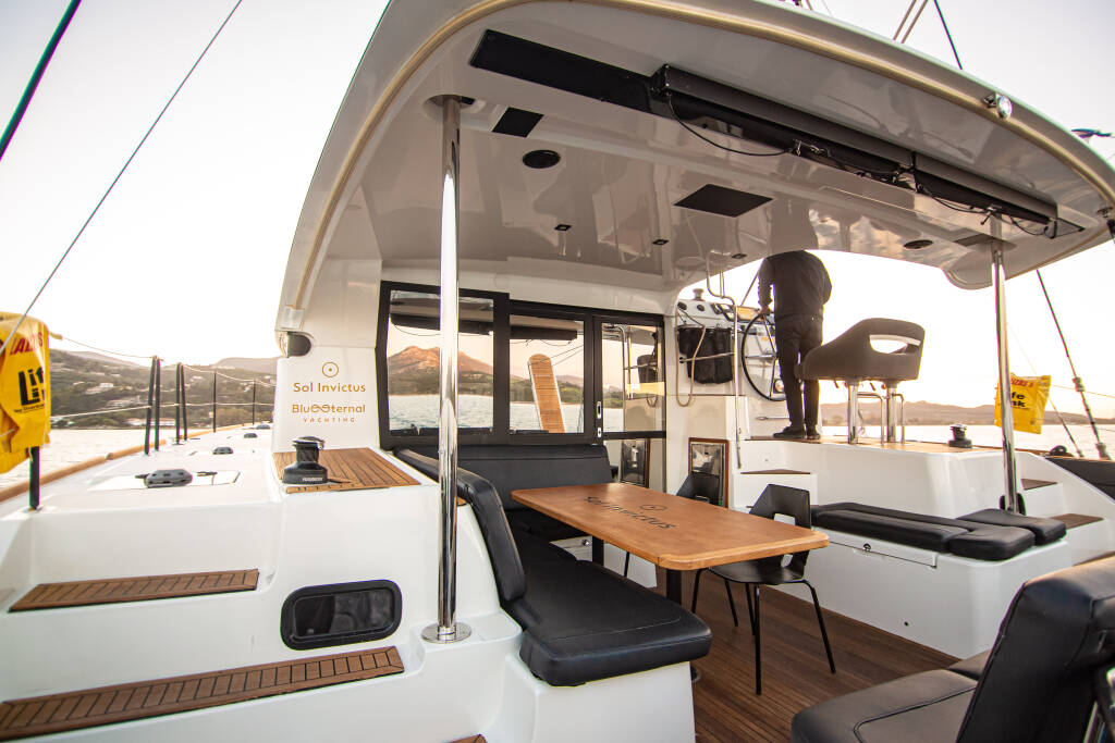 Lagoon 40 Sol Invictus VIP-equipped