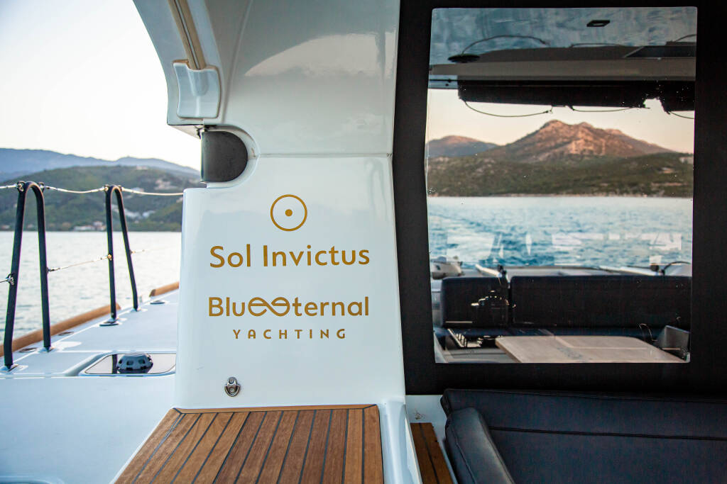 Lagoon 40 Sol Invictus VIP-equipped