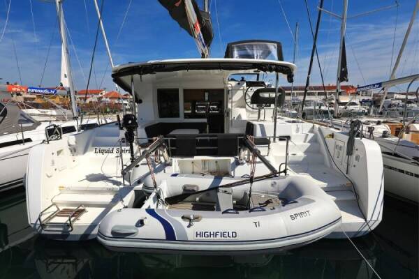 Lagoon 40 • Liquid Spirit