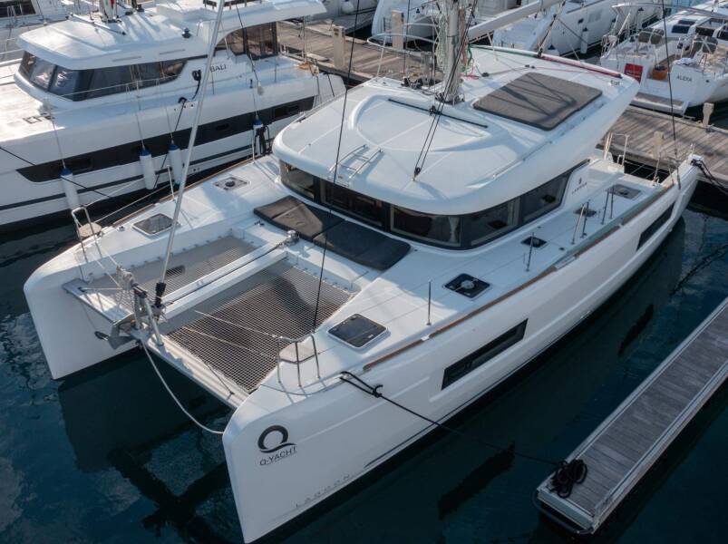 Lagoon 40 • Blue Lagoon