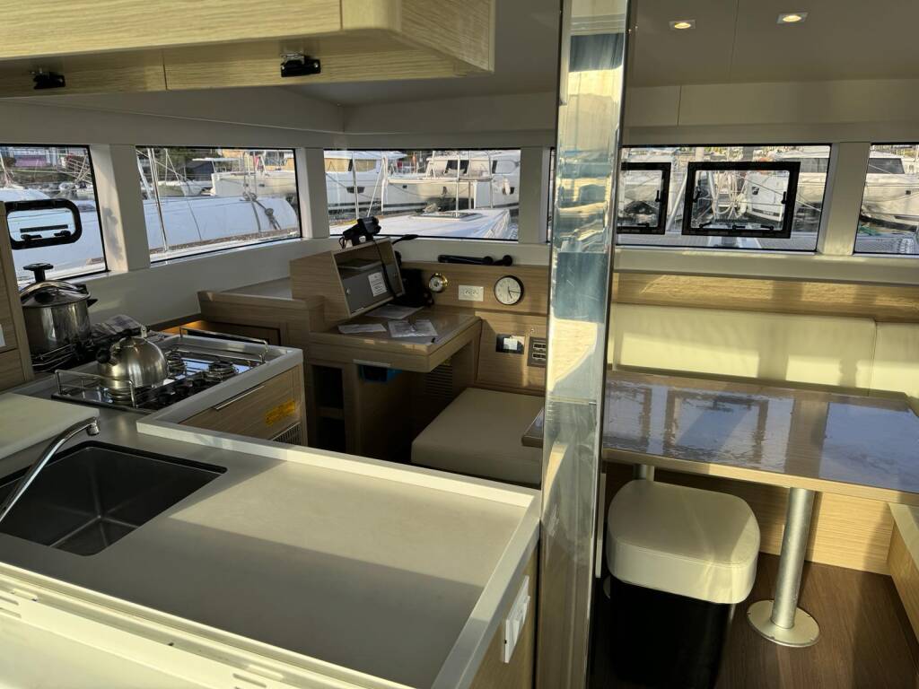 Lagoon 40 Oscar IV