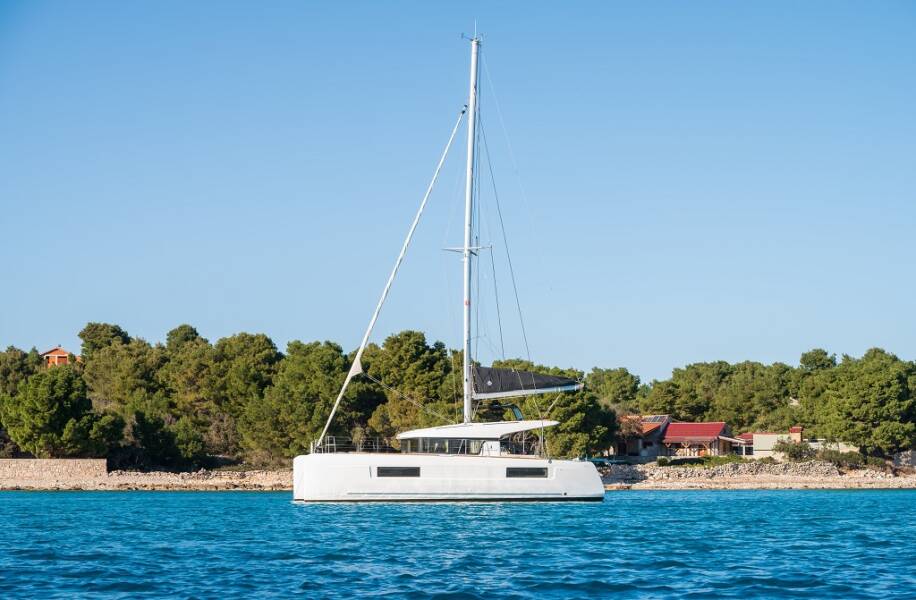 Lagoon 40 