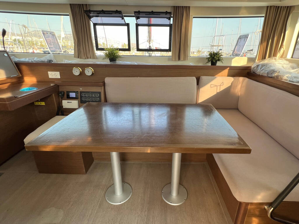 Lagoon 40 Andromeda
