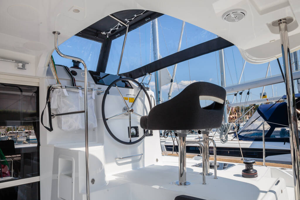 Lagoon 40 Gelso - Standard line