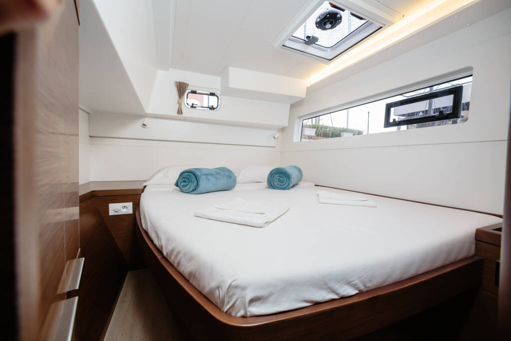 Lagoon 40 Gelso - Standard line