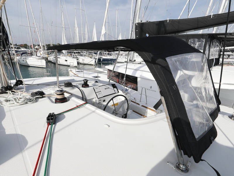 Lagoon 40 MARI