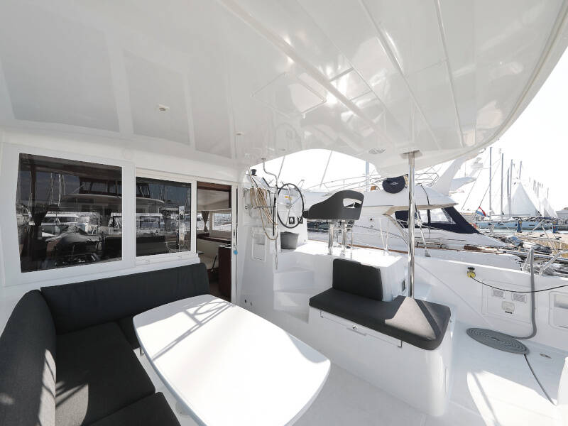 Lagoon 40 NINA II