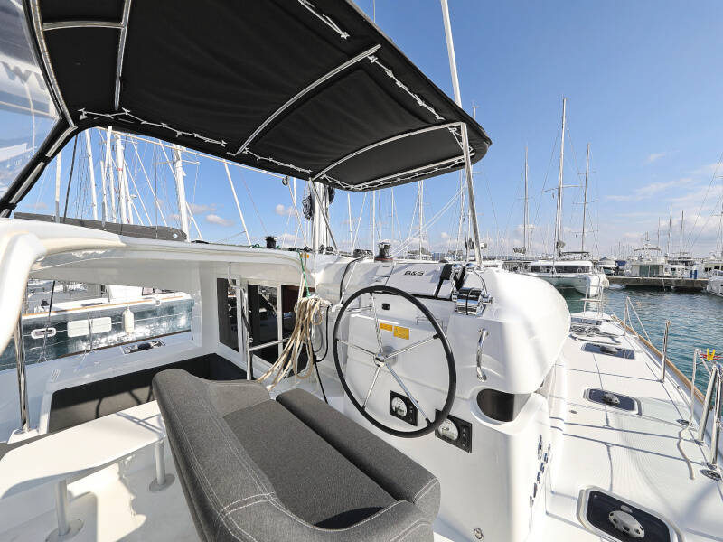 Lagoon 40 NINA II