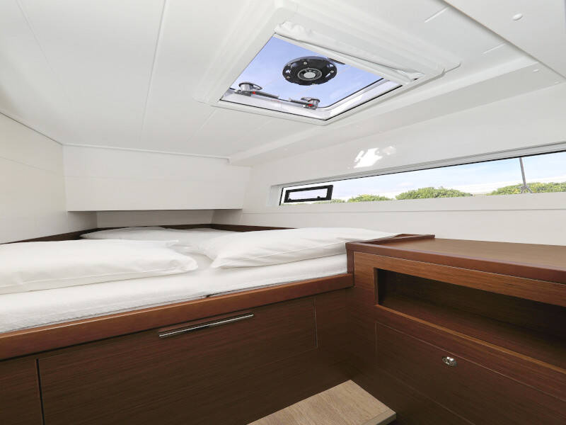Lagoon 40 BLUE ANGEL