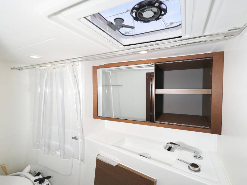 Lagoon 40 BLUE ANGEL