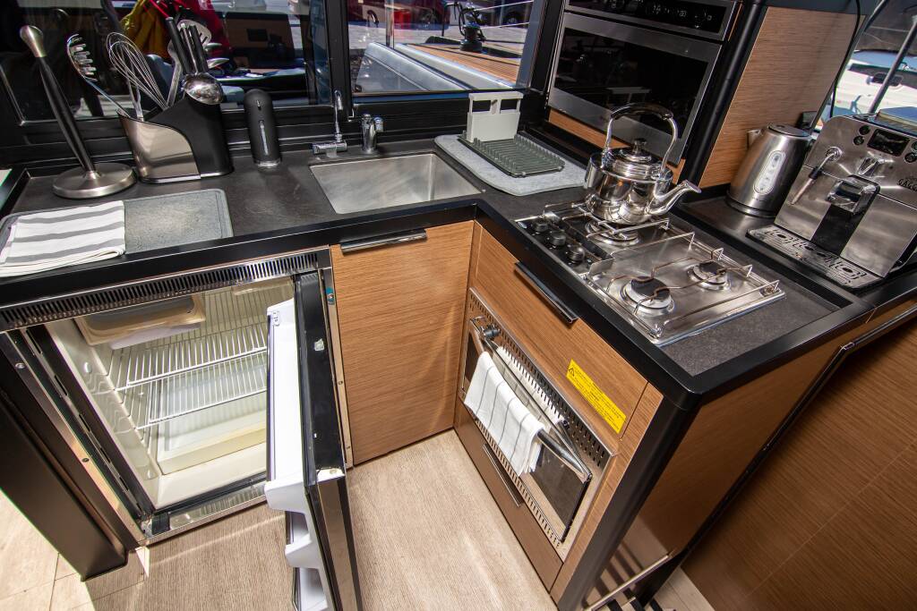 Lagoon 40 Sol Invictus