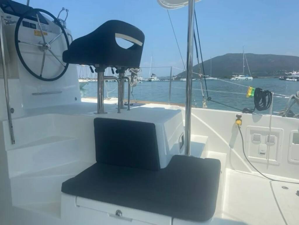 Lagoon 40 Maresueno (Pax 10)