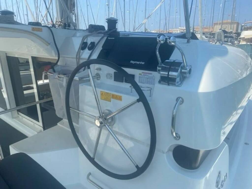 Lagoon 40 Maresueno (Pax 10)