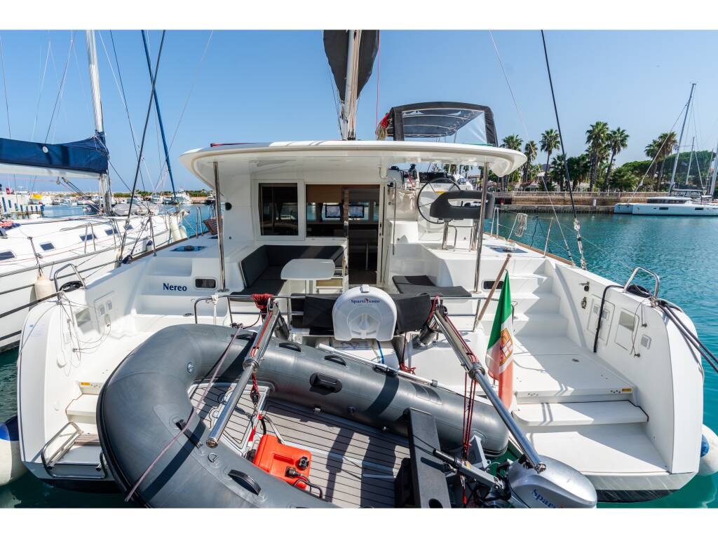 Lagoon 40 • Nereo - Standard line