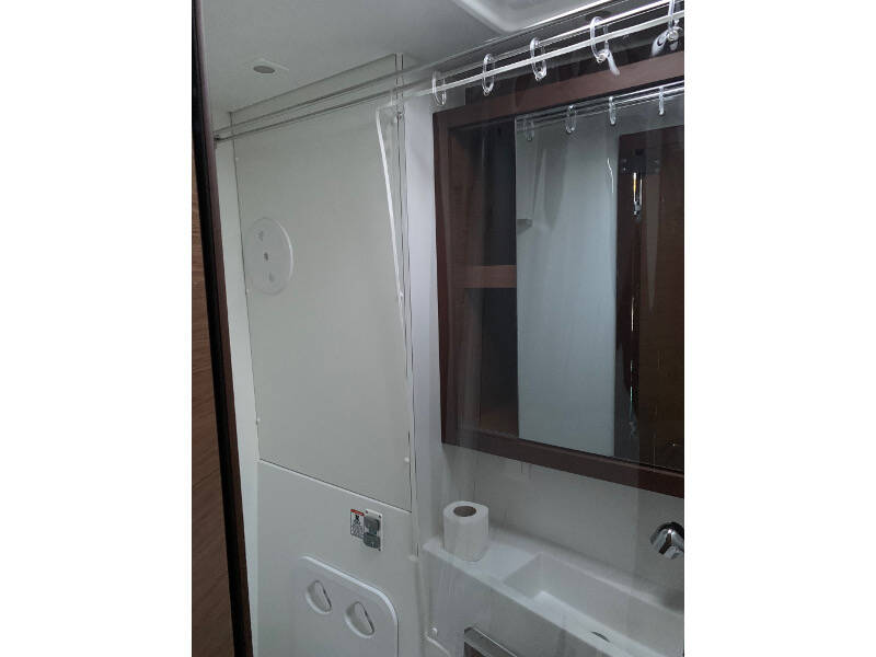 Lagoon 40 BYE BYE 2020 (air condition, generator)