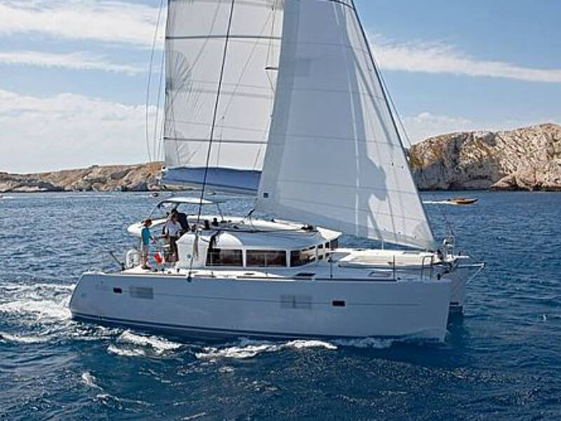 Lagoon 400 S2 • NORA II