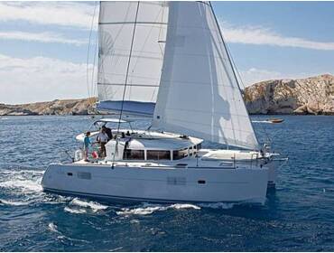 Lagoon 400 S2 • NORA II