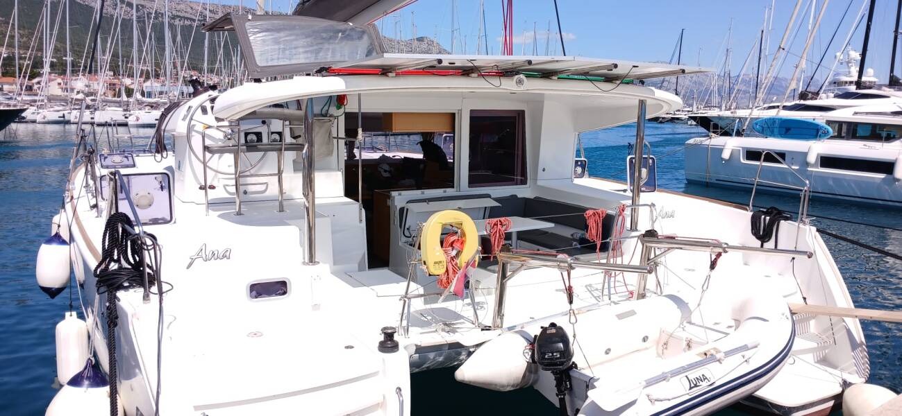 Lagoon 400 S2 Ana