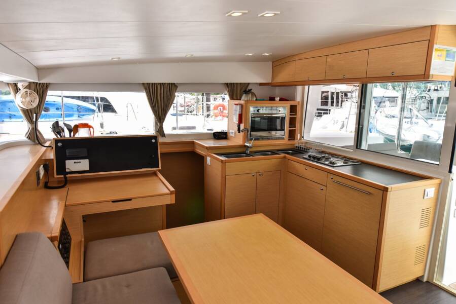 Lagoon 400 S2 Emilio