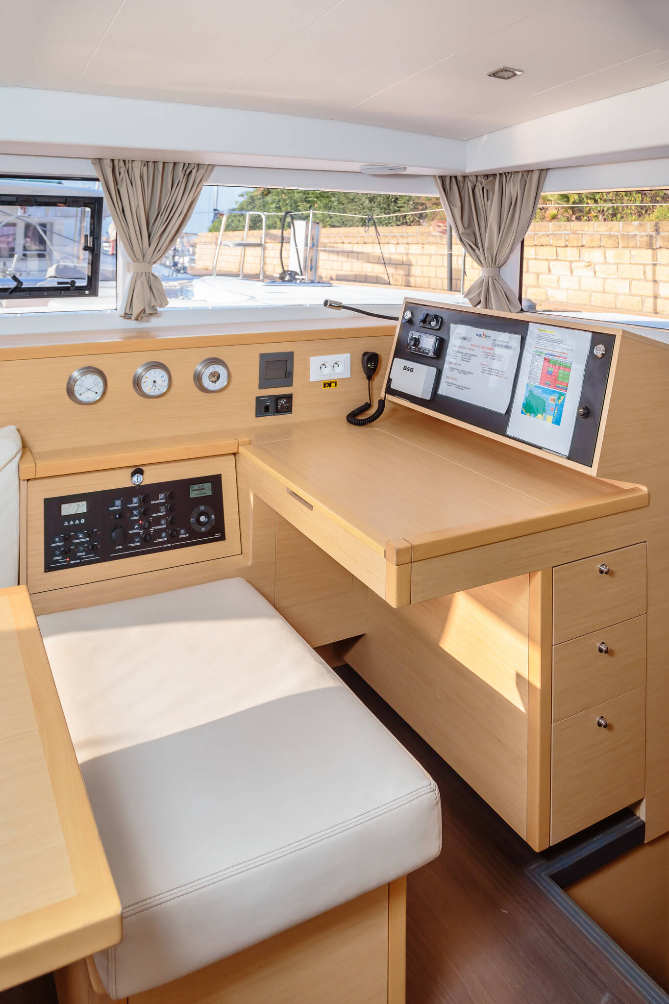 Lagoon 400 S2 Adorable - Standard line