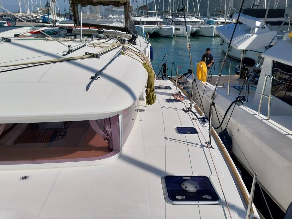 Lagoon 400 S2 Footprints