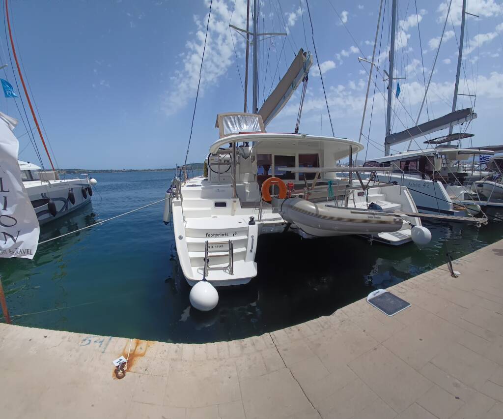 Lagoon 400 S2 Footprints