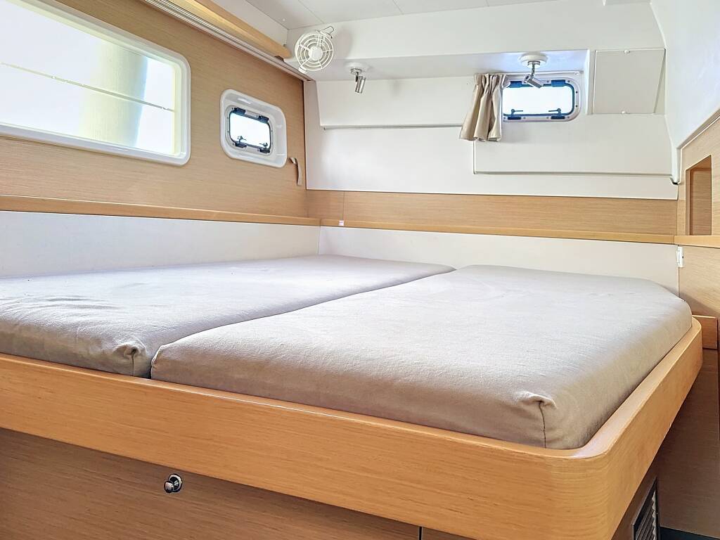 Lagoon 400 S2 IRIS 