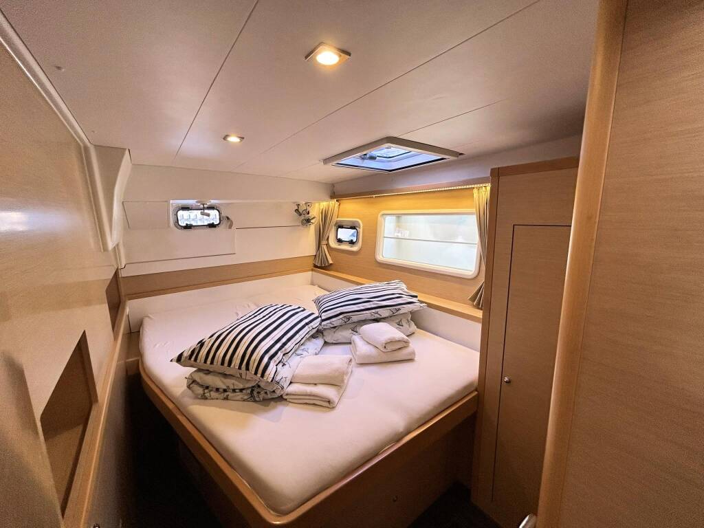 Lagoon 400 S2 AQUADANCER