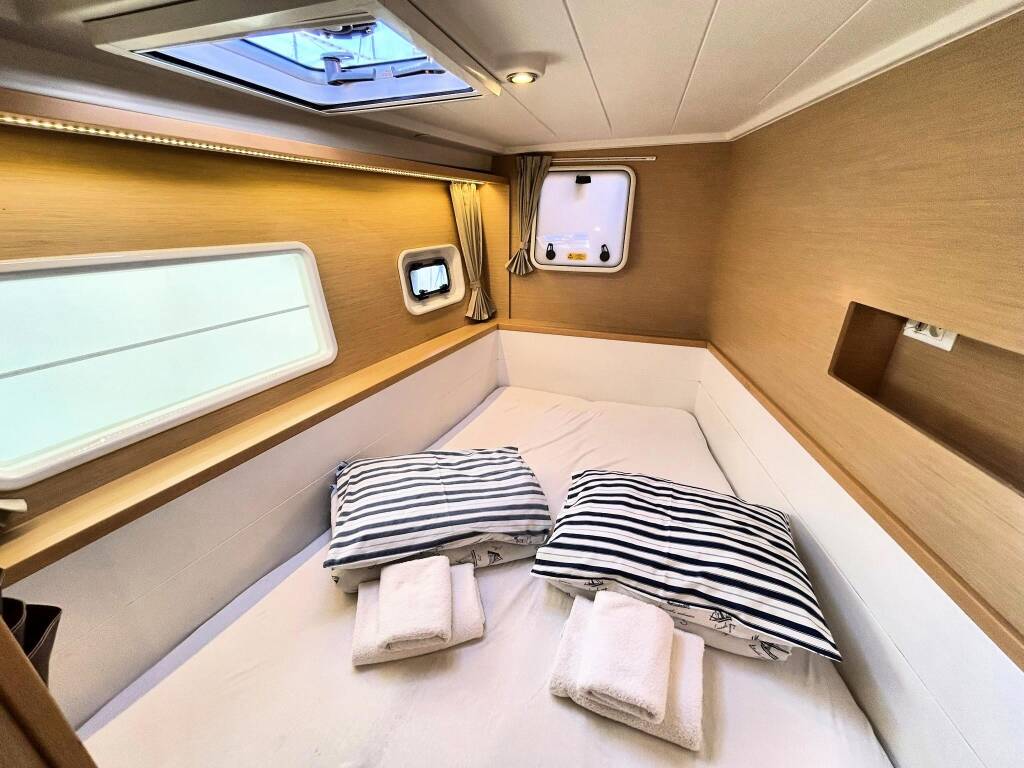 Lagoon 400 S2 AQUADANCER