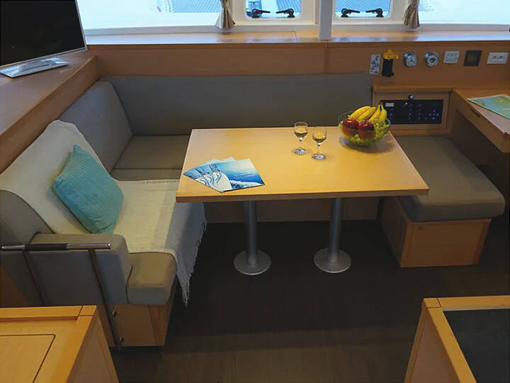 Lagoon 400 S2[G] Myrto