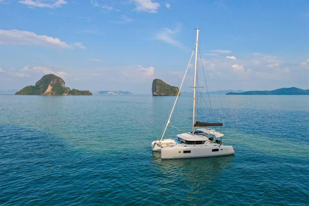 Lagoon 42 Millenium SAX IV