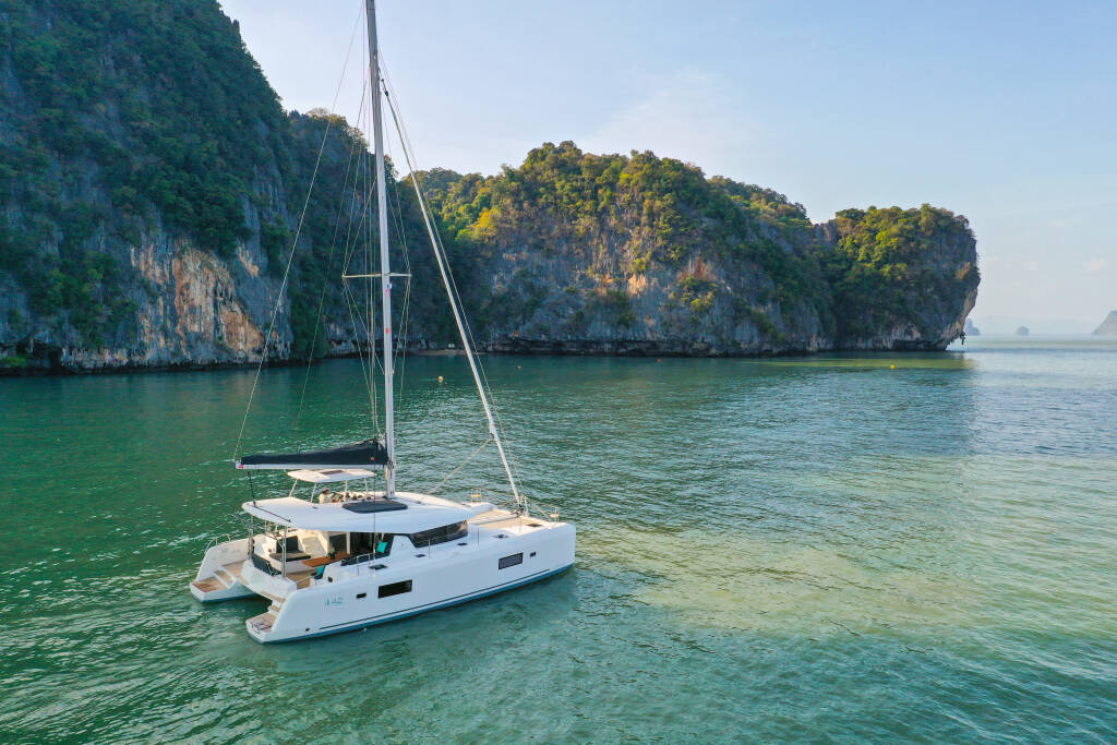 Lagoon 42 Millenium SAX IV